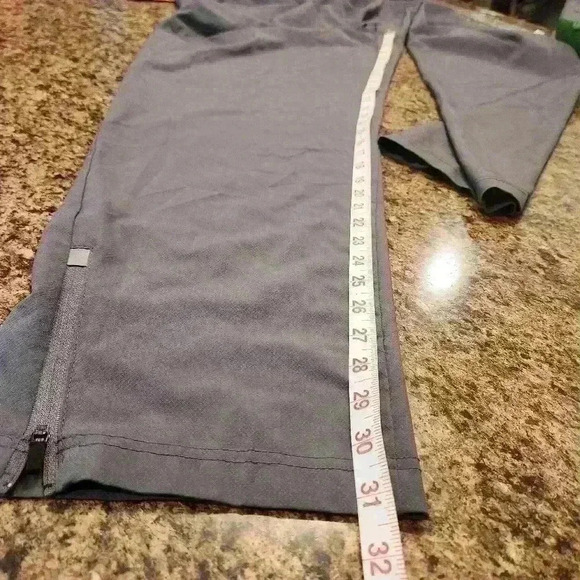 Reebok Men's Resistance Training Sweat Pants Joggers in Dim Grey NWT $70 - Picture 5 of 9